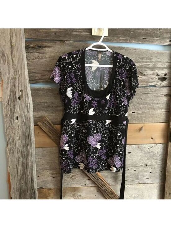 Thyme Maternity Tops - THYME Maternity size XL Black scoop neck top with purple flowers